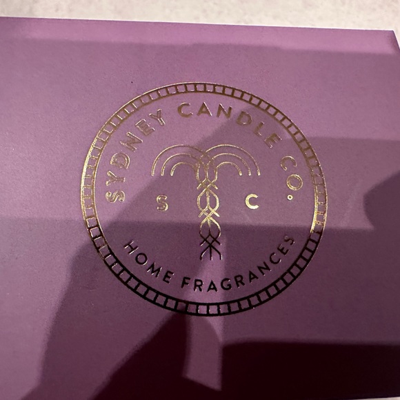 🎁 FREE GIFT WITH PURCHASE when you spend $20 or more! Scented reed diffuser - Picture 2 of 5